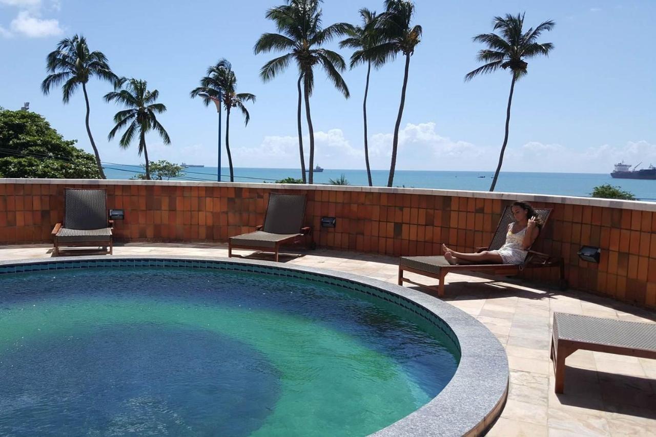 Flat Com Vista Espetacular Do Mar, Perto Da Feirinha *
